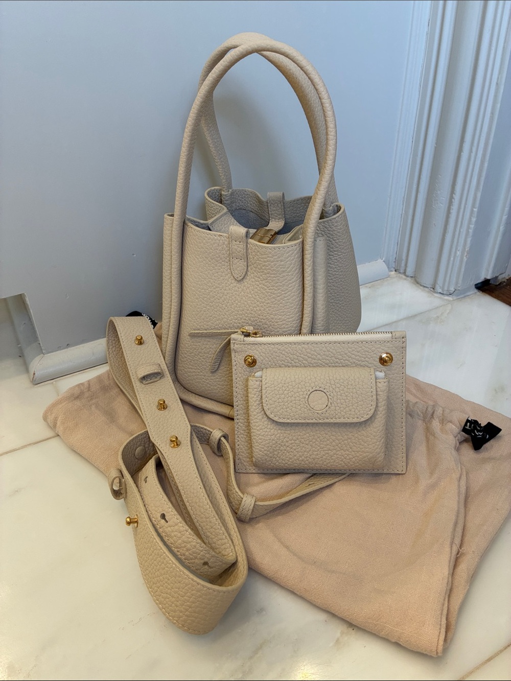 Songmont Small Song Bag with Strap and Wallet